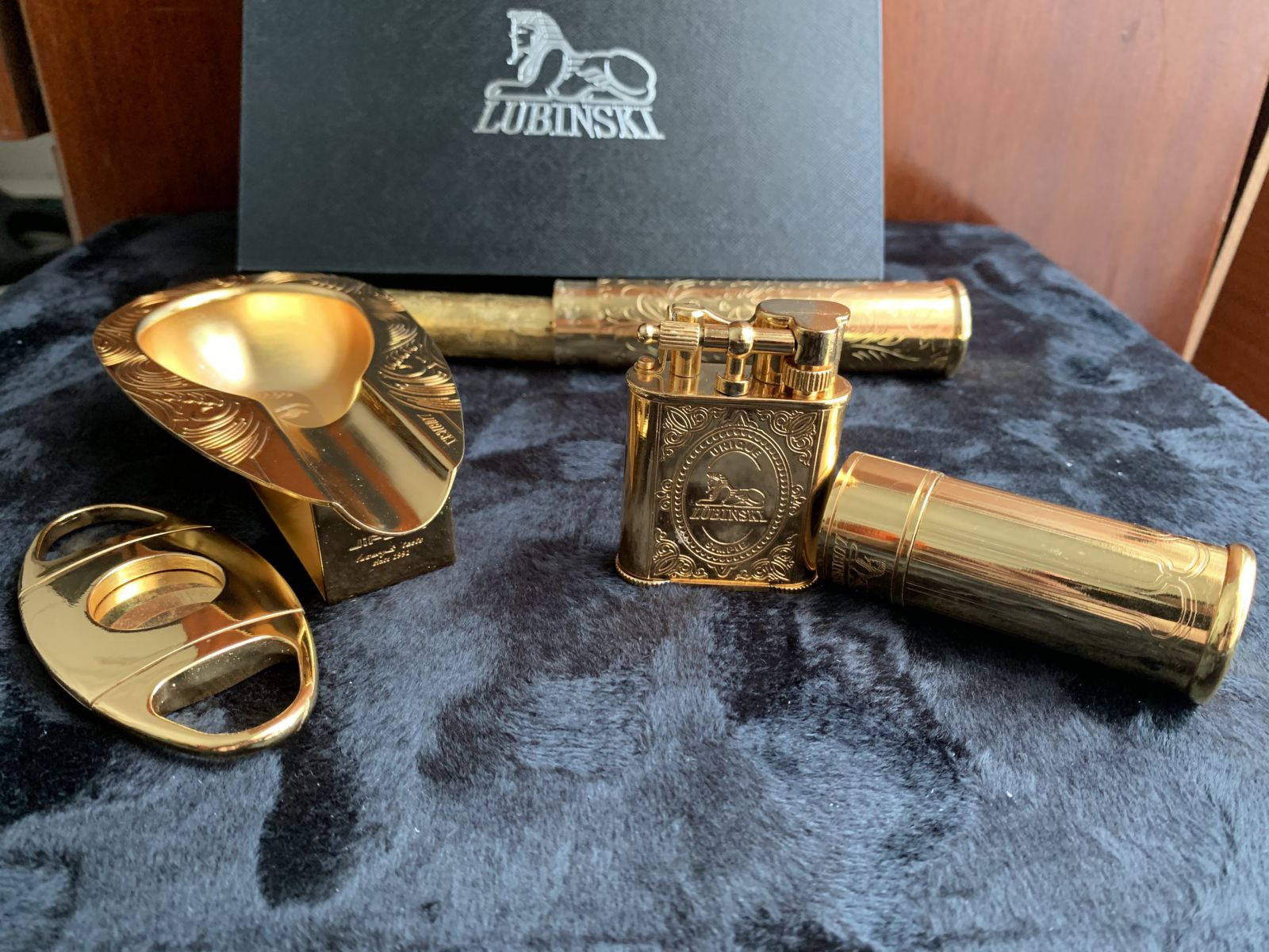 quà tặng sếp mạ vàng bộ phụ kiện cigar lubinski LBTZ6