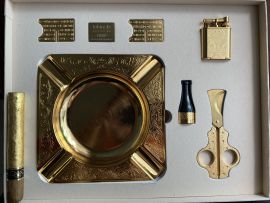 Set Phụ Kiện Cigar 5 món Golden Lubinski YJA-80011 mạ vàng.